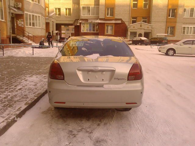 2001 Toyota Verossa