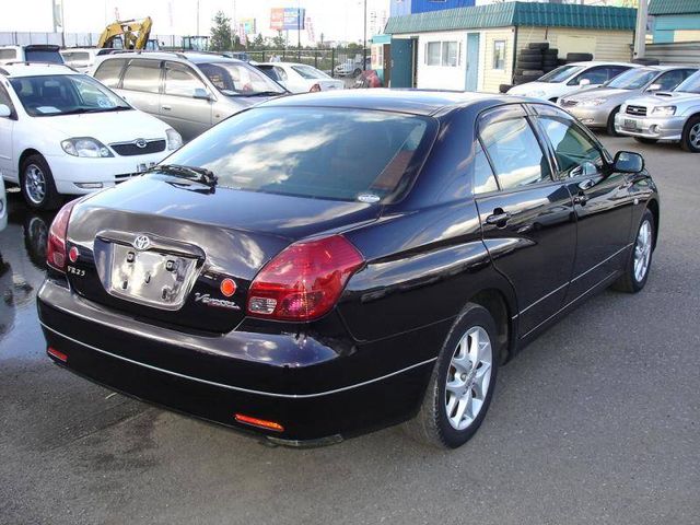 2001 Toyota Verossa
