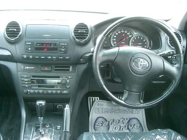 2001 Toyota Verossa Images