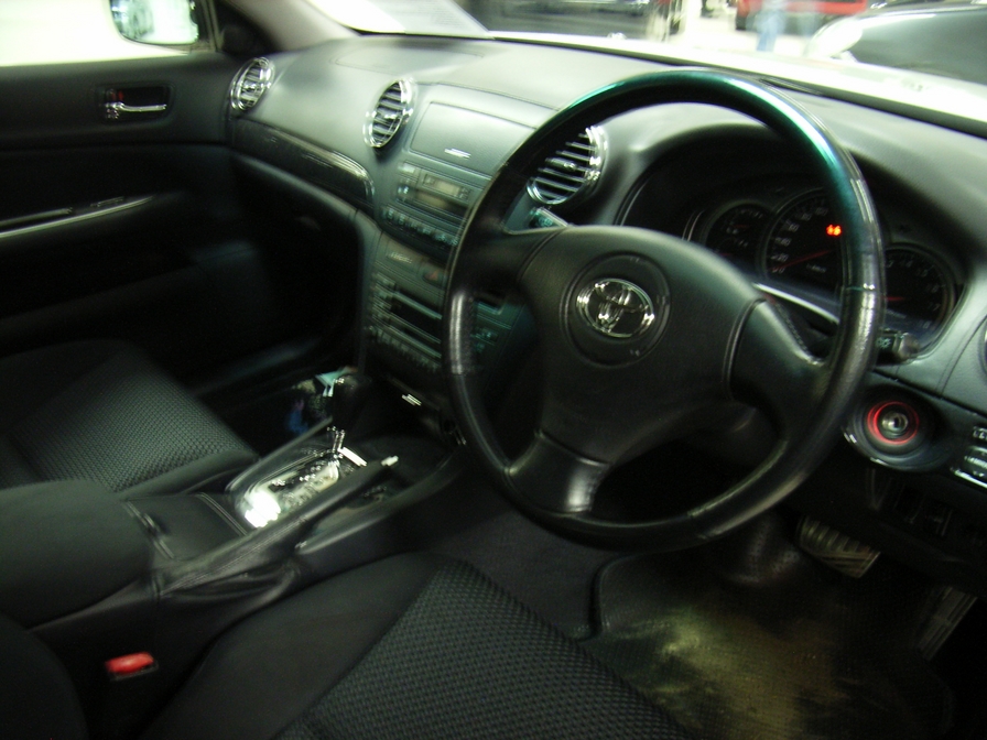 2001 Toyota Verossa Photos