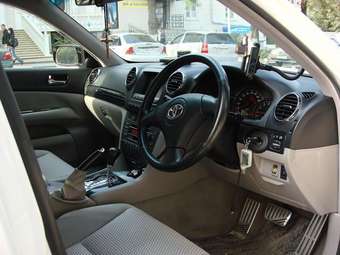 2001 Toyota Verossa Pictures