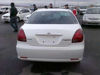 2001 Toyota Verossa Photos