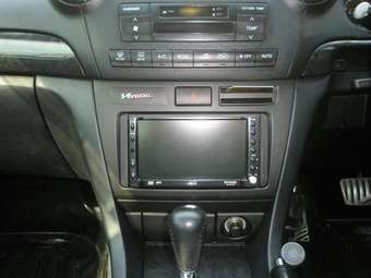 2001 Toyota Verossa Images
