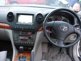 2002 Toyota Verossa Images