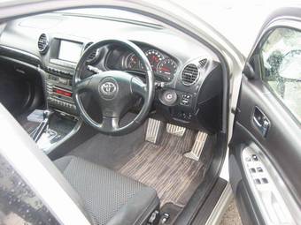 2002 Toyota Verossa Images