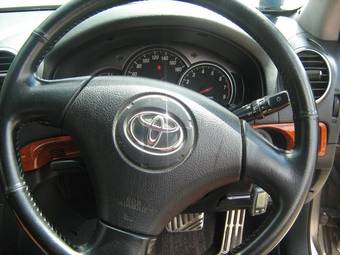 2002 Toyota Verossa Photos