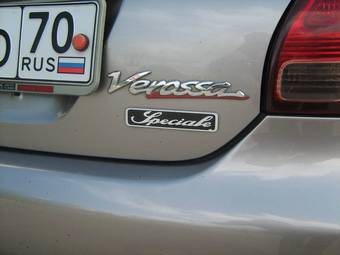 2002 Toyota Verossa Images