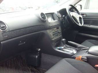 2004 Toyota Verossa Photos