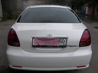 2004 Toyota Verossa Pictures