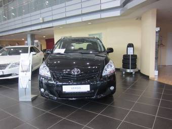 2012 Toyota Verso Pictures