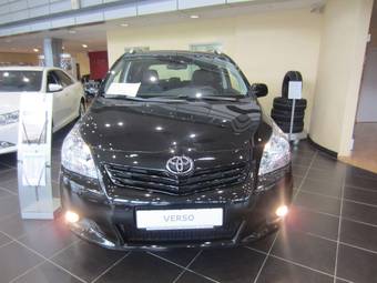 2012 Toyota Verso Photos