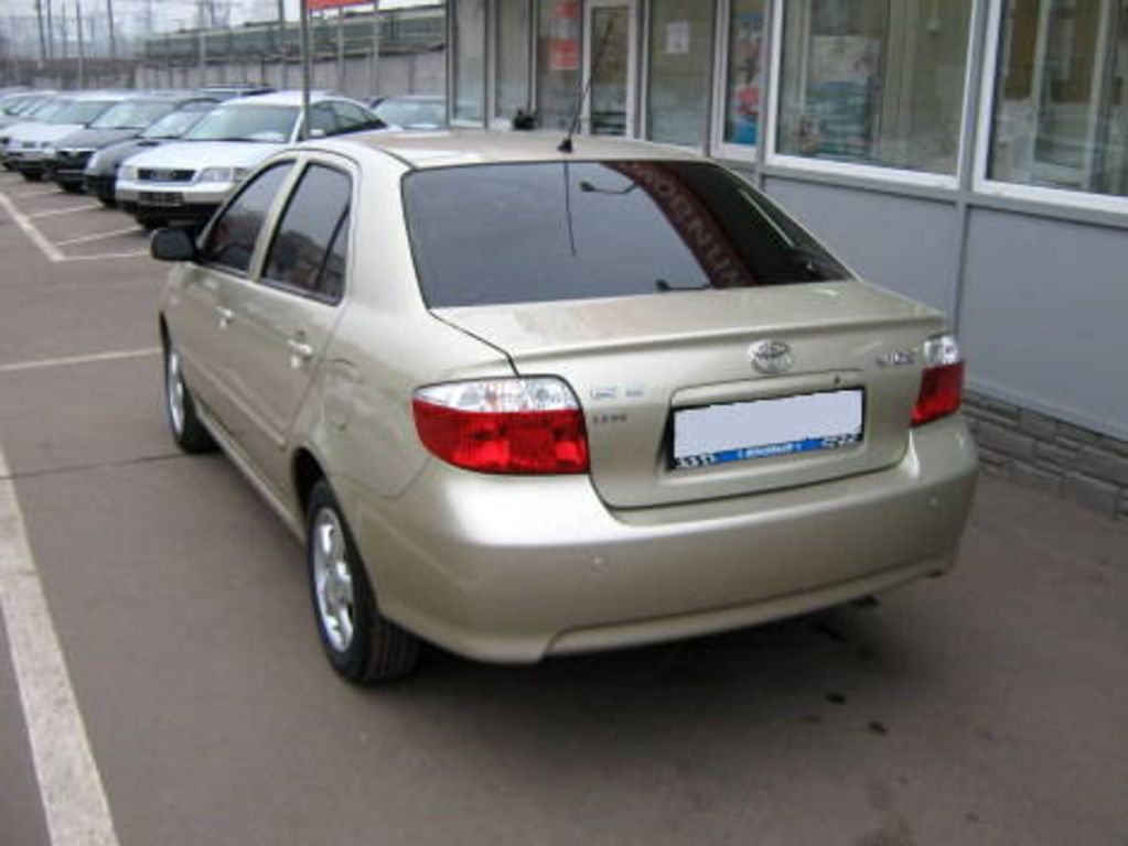 2003 Toyota VIOS specs: mpg, towing capacity, size, photos