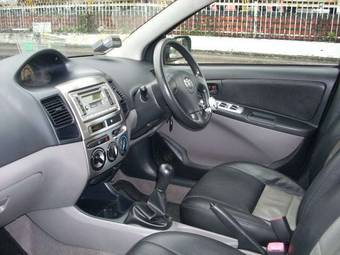 2004 Toyota Vios Photos