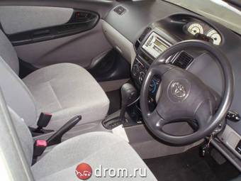2004 Toyota Vios Photos