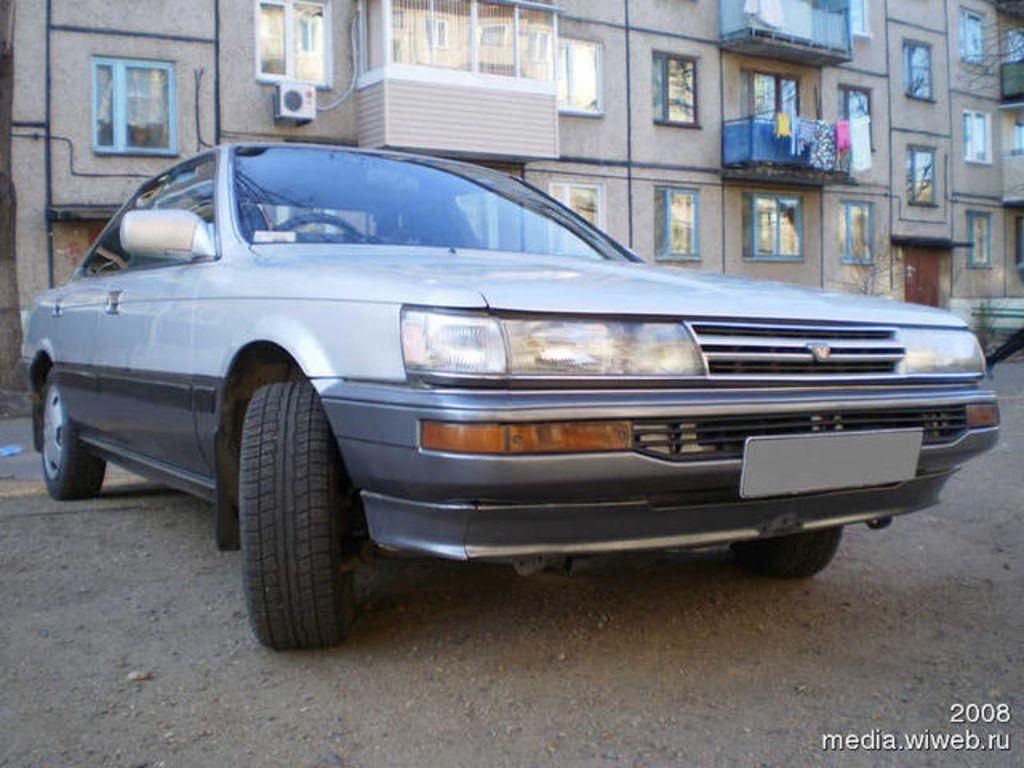 1988 Toyota Vista