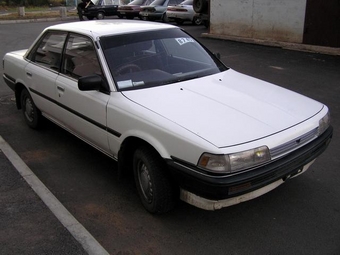 1990 Toyota Vista