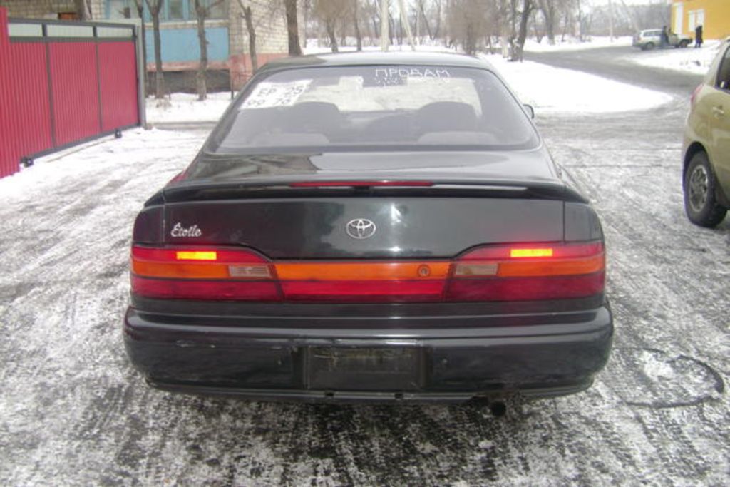 1990 Toyota Vista