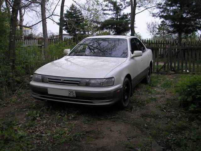 1991 Toyota Vista