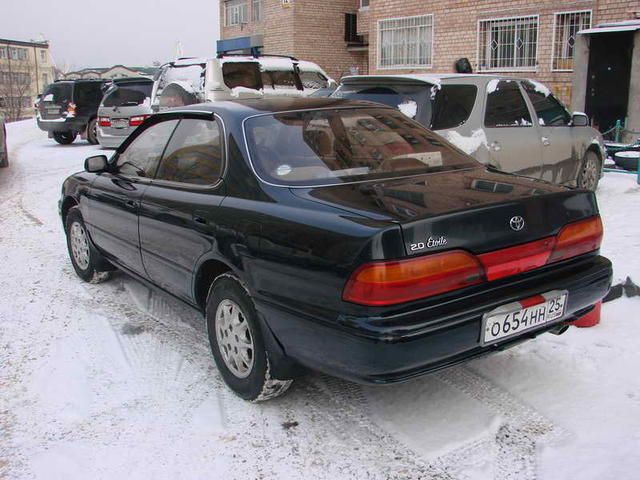 1992 Toyota Vista