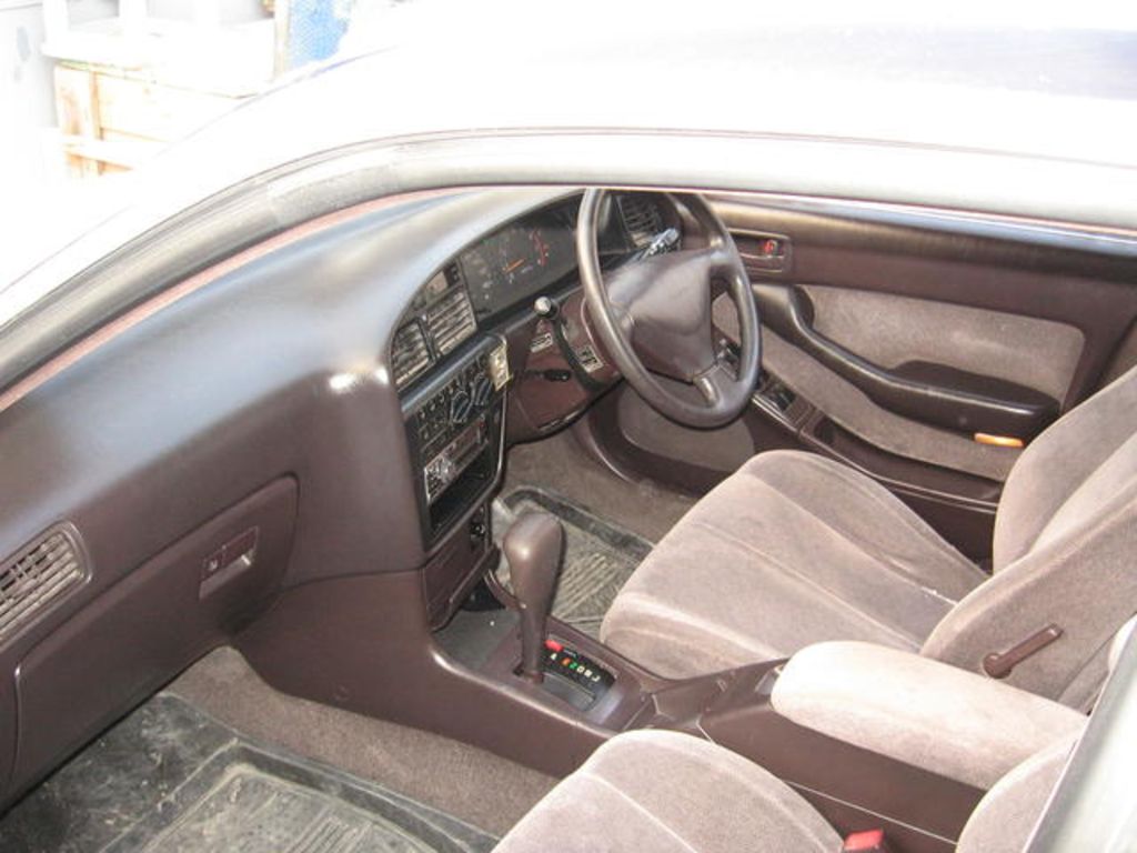 1992 Toyota Vista