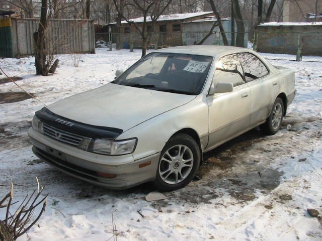 1992 Toyota Vista