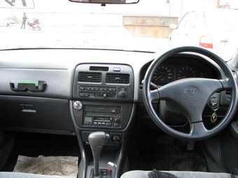 1994 Toyota Vista Photos