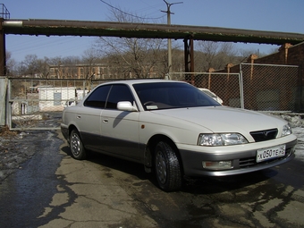 1995 Toyota Vista