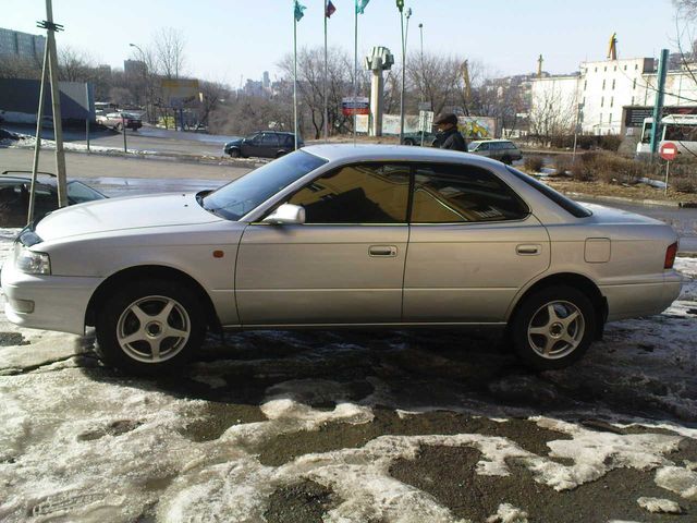 1995 Toyota Vista