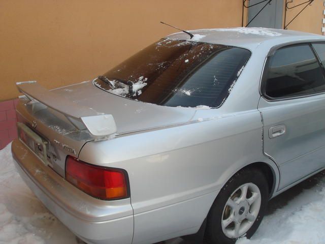 1995 Toyota Vista