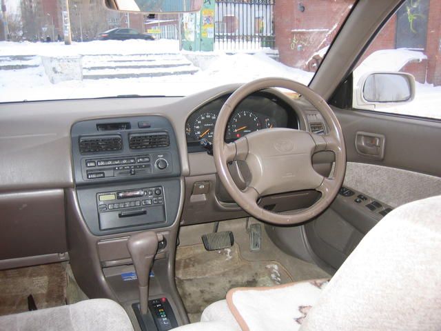 1996 Toyota Vista