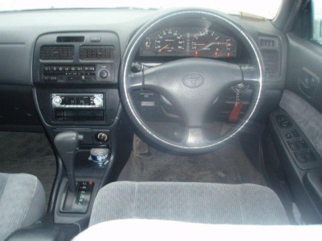 1996 Toyota Vista