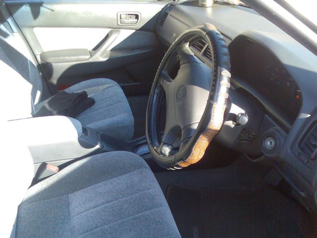 1996 Toyota Vista