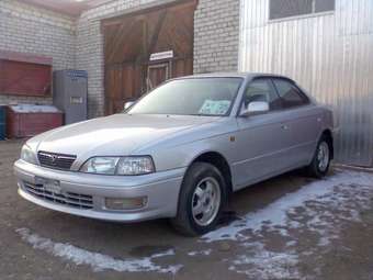 1996 Toyota Vista Images