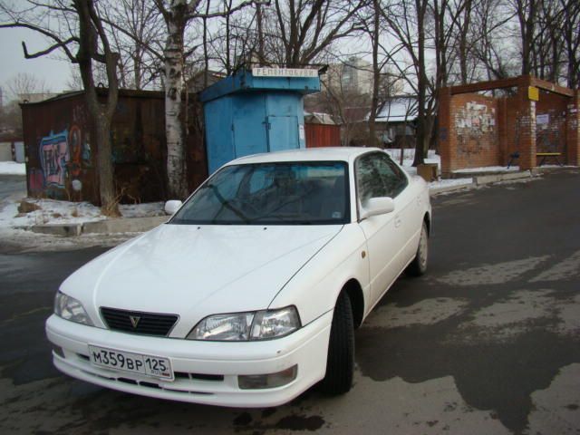 1997 Toyota Vista