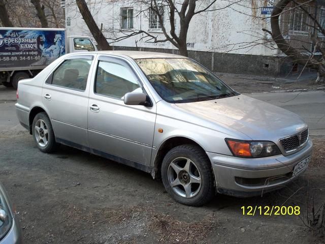 1998 Toyota Vista
