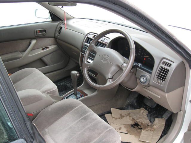 1998 Toyota Vista