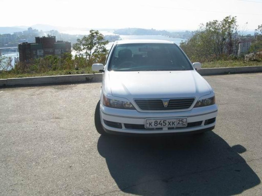 1998 Toyota Vista