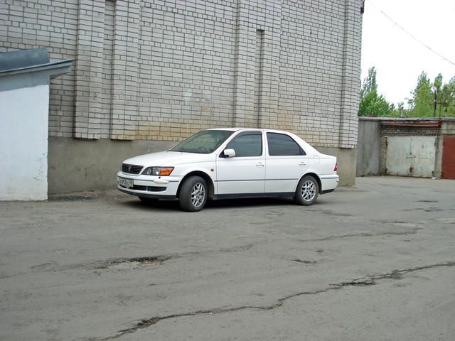 1998 Toyota Vista