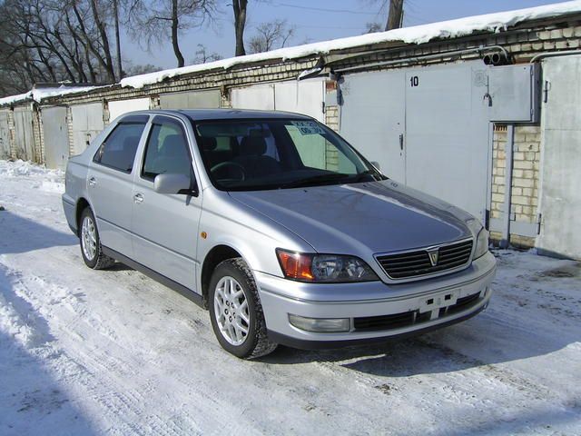 1998 Toyota Vista