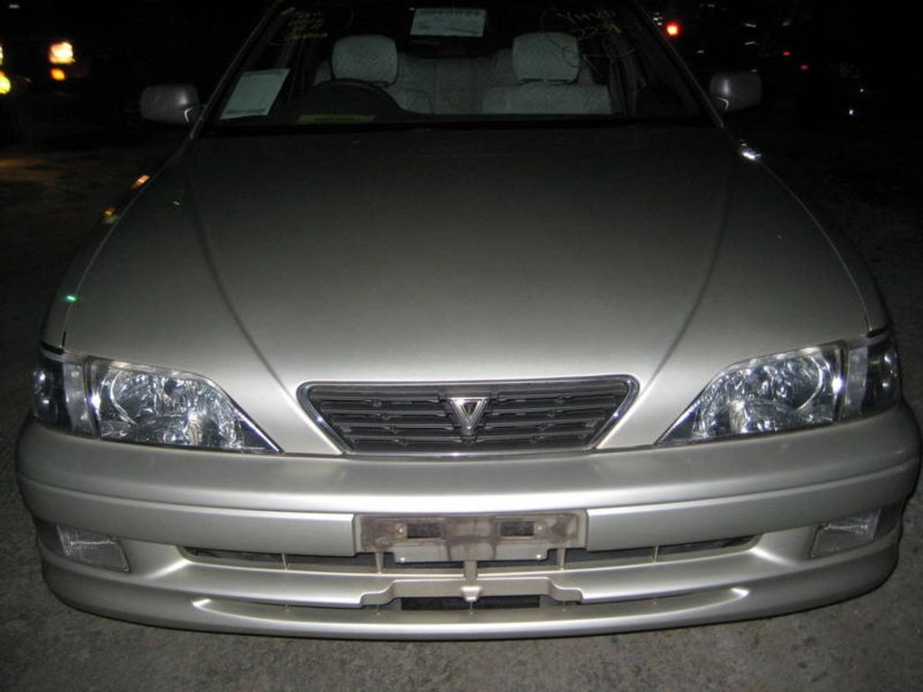 1998 Toyota Vista