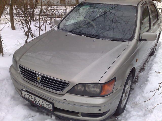 1998 Toyota Vista