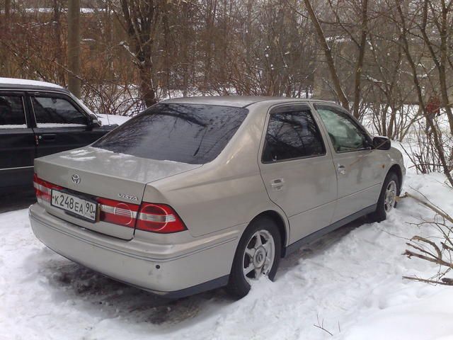 1998 Toyota Vista