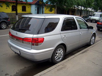 1998 Toyota Vista Wallpapers