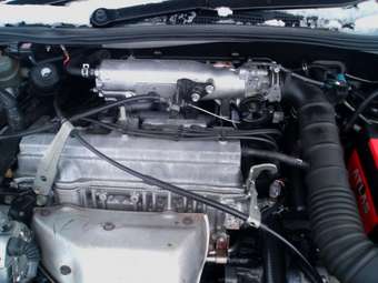 1998 Toyota Vista Photos