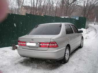 1998 Toyota Vista Images