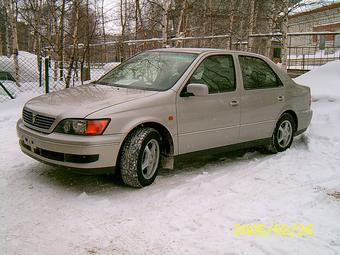 1999 Toyota Vista