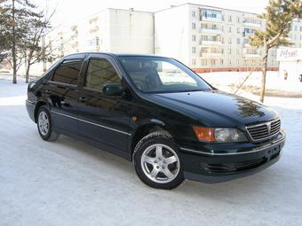 1999 Toyota Vista