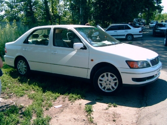 1999 Toyota Vista