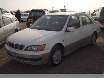 1999 Toyota Vista