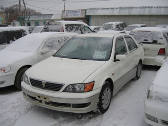 1999 Toyota Vista